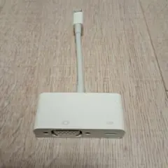 apple純正 Lightning to VGA変換コネクタ
