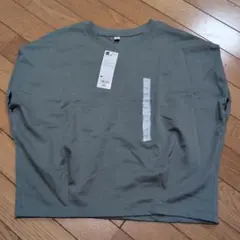 GU Tシャツ M 新品未使用