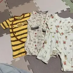 蜂のロゴ入り&くまのぷーさん&スヌーピロンパース 50-70cm3着セット