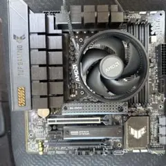 ASUS TUF GAMINGマザーボード