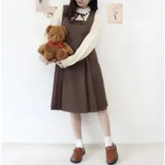 フィント ジャンスカ エンブレム釦プリーツジャンパースカート F i.n.t