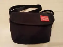 Item thumbnail for item 85bab2c8-7978-4e79-a908-194c7d28a057