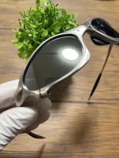 Oakley Juliet風サングラス・アルミ／メタル製・MADE IN USA