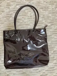 【ユニクロ×イネス】エナメルトートバッグ ブラウン