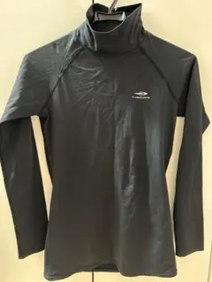 TIGORA 長袖ハイネック　背中メッシュ　XL