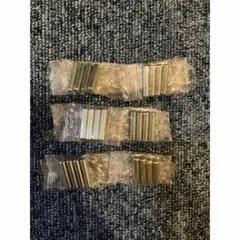 金属製棚固定用パーツ