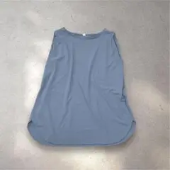 ユニクロ　ノースリーブカットソー　クレープジャージT　ブルー　Mサイズ