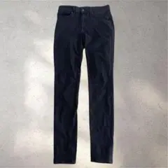 ユニクロ　UNIQLO ジーンズ　ストレートデニムパンツ　綿混紡　F 小さめ