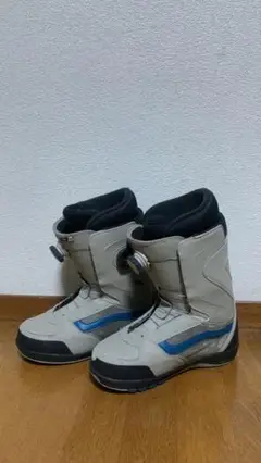 VANS AURA PRO スノーボード ブーツ BOA