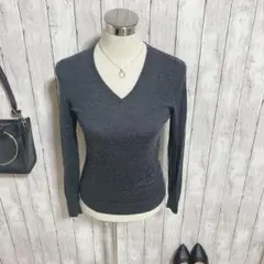 【UNIQLO】 Vネック ウールニット(S) リブ袖 チャコールグレー