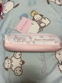 【新品未使用】　サンリオキャラクターズ　スリムペンケース