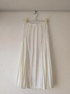 Jines ホワイト ニットプリーツスカート ロング