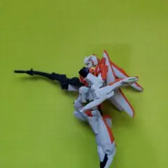 ガシャポンhg アムロ専用Zプラス