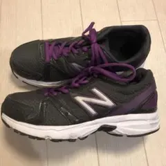 ニューバランス 360V3