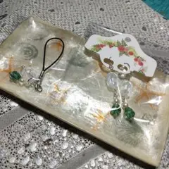 ハンドメイド ビーズ ストラップとイヤリングのセット