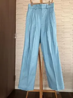 【お値下げ】DES PRÉS 水色 プリーツ ワイドパンツ