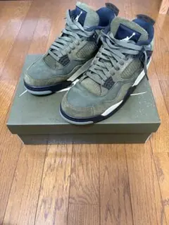 Air Jordan 4 オリーブグリーン