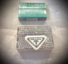希少・極美品✨PRADA ギャランティカード付　チャーム　ベア　ラインストーン Prada ベアチャーム キーチェーン | ホワイト | FARFETCH JP