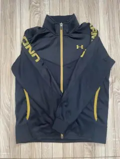 Under Armour ジップアップジャケット 黒　サイズ140 YMD