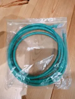 緑色 LANケーブル RJ45コネクタ　2メートル　2m