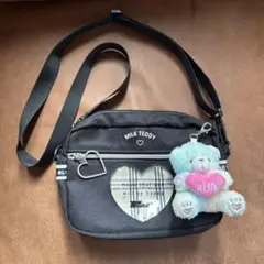 Item thumbnail for item 777504f2-2b47-4e75-9e49-9b6e9e76f40b