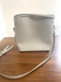 ショルダーバッグ