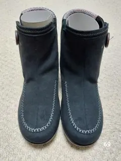 Item thumbnail for item c8d7a81a-e080-4048-9b27-20bd2f80c318