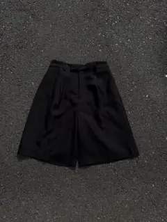 wide tuck short pants