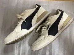 PUMA アイボリー/ネイビー スニーカー 23.5cm