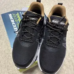 SKECHERS GLIDE-STEP TRAIL ブラック