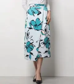 グレースコンチネンタル　ビッグフラワータイトスカート