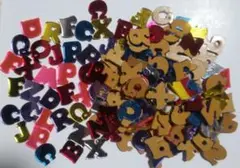 多色プラスチックアルファベットデコレーションシール