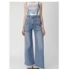 【値下げしました！】Moussy ストラップワイドデニム