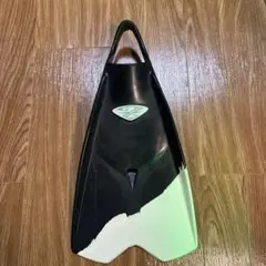 ZEBEC FIN フィン　片方のみ