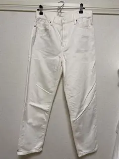 UNIQLO　ホワイトパンツ