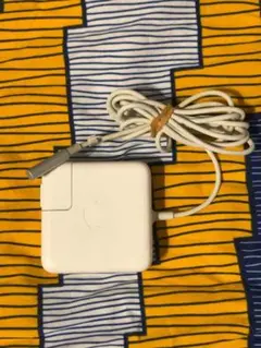 Apple 45W MagSafe Power Adapter A1374