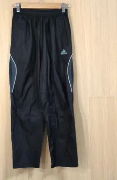 adidas ジャージパンツ 黒