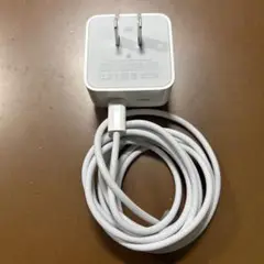 Apple純正　MacBook用USB-C充電器 ３５W