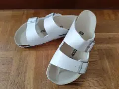 Item thumbnail for item 613e08dd-f7a8-4c66-8f53-2232819dfd63