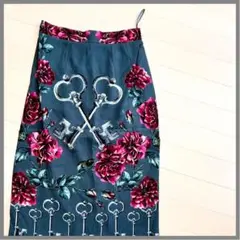 【DOLCEu0026GABBANA】タイトスカート プリント 花柄