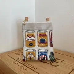 SALE ハンドメイド　ネコ缶柄　ラミネート縦型移動ポケット