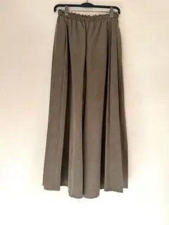 美品 アーバンリサーチ　ガウチョパンツ　サイドプリーツパンツ