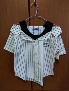 オフショルダー ストライプシャツ Mサイズ