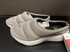 【新品未使用】NewBalance UA600GR1 グレー 22cm