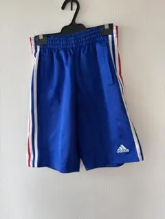 adidas ハーフパンツ　140サイズ