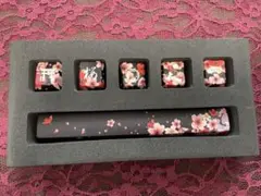 Traitors Sakura KURO キーキャップ