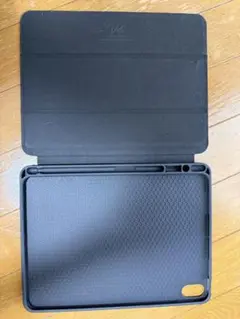 Spigen iPad Air5 ケース 2022