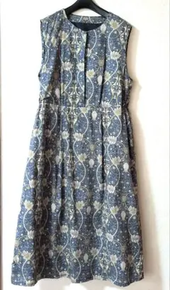 花柄ノースリーブロングワンピース M