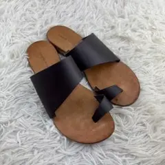✨美品✨ FABIO RUSCONI ファビオルスコーニ　黒サンダル22.5
