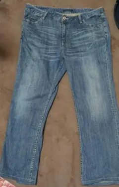 Item thumbnail for item 2e365d3e-0630-4d33-9847-296019c5cb08